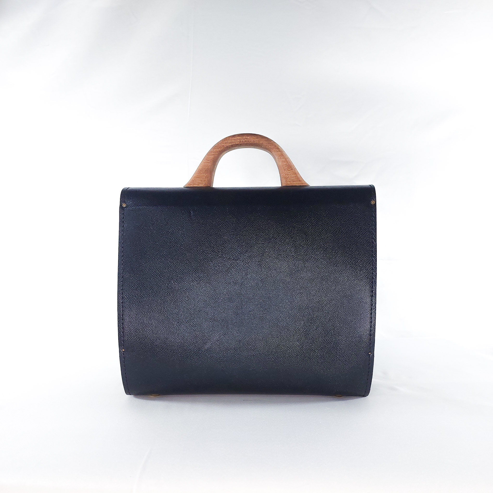 TEXTURED BLACK & BLUE AFUA MAXI-CHIC TOP HANDLE BAG - Image 3