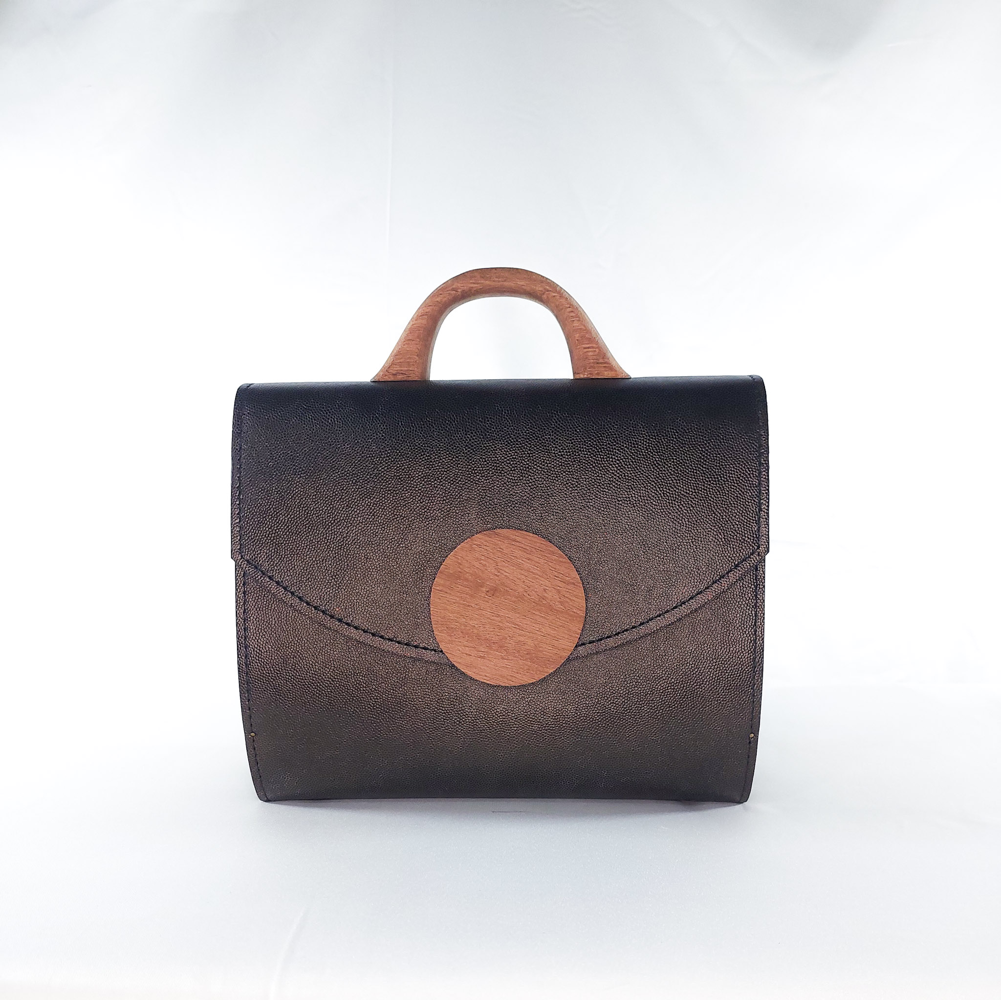 BLACK AND RED AFUA MAXI-CHIC TOP HANDLE BAG - Image 2