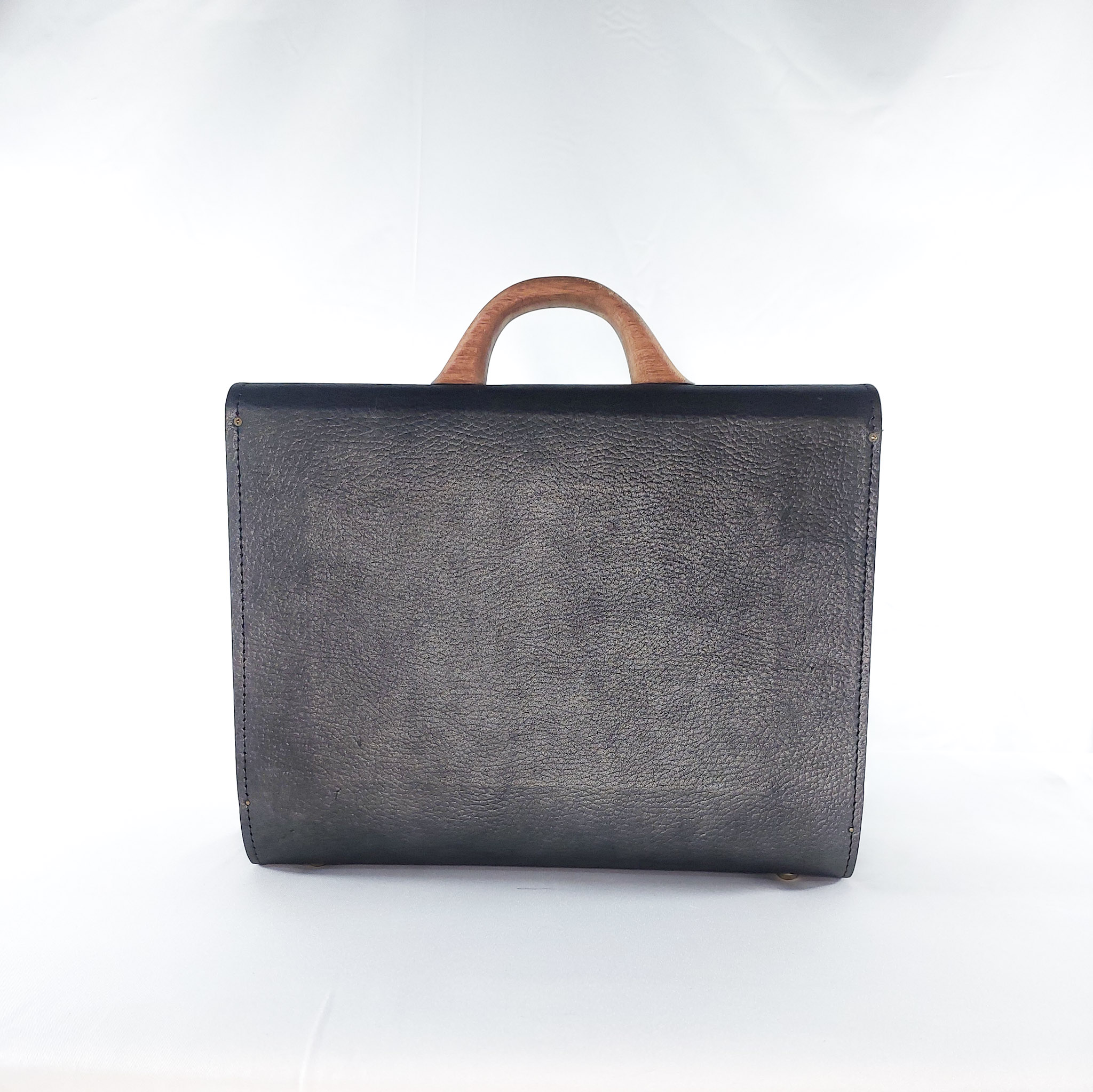 ABA BRIEF BAG IN METALLIC GREY - Image 2
